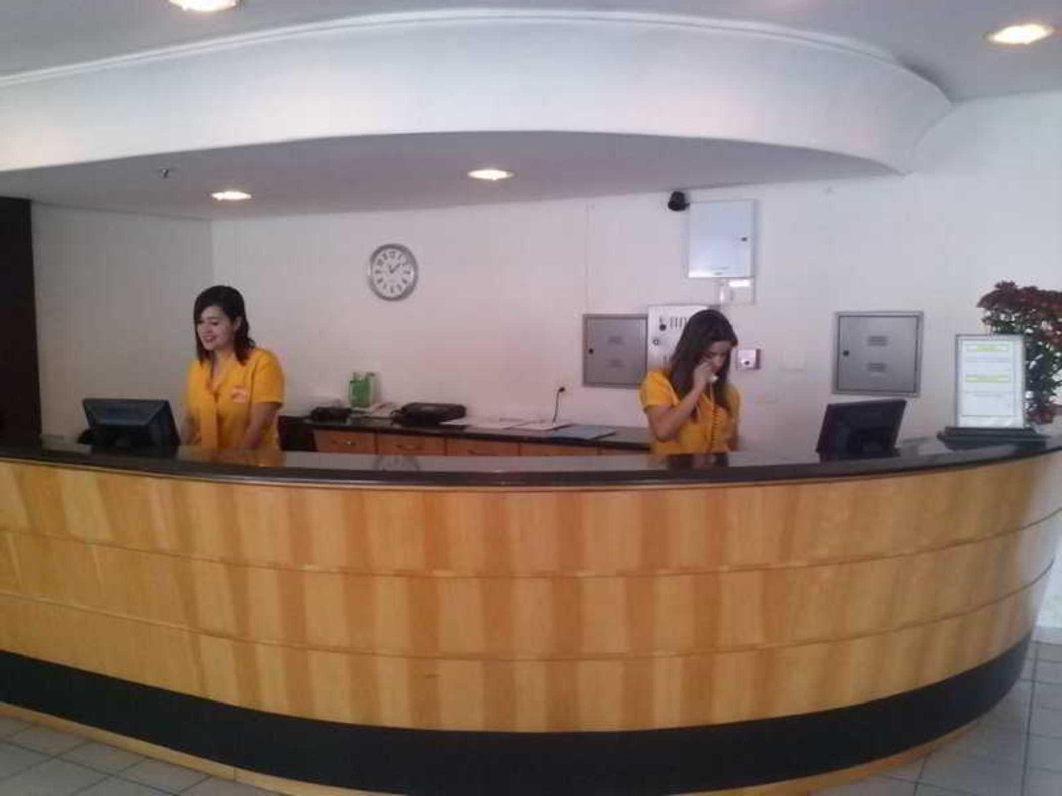 Sables Hotel กัวรูยุส ภายนอก รูปภาพ