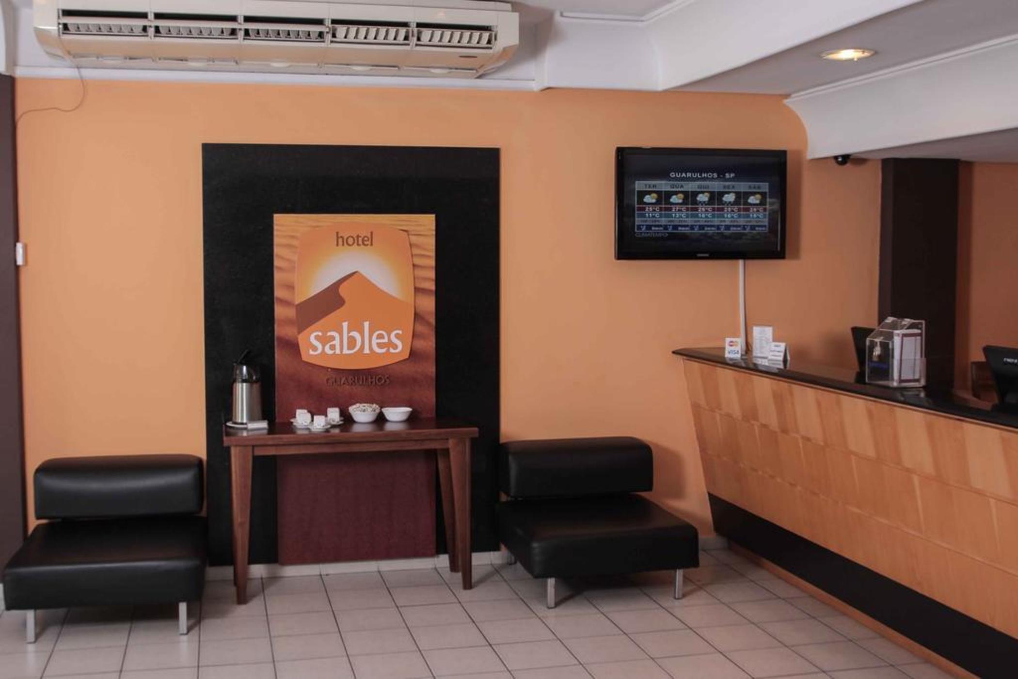 Sables Hotel กัวรูยุส ภายนอก รูปภาพ