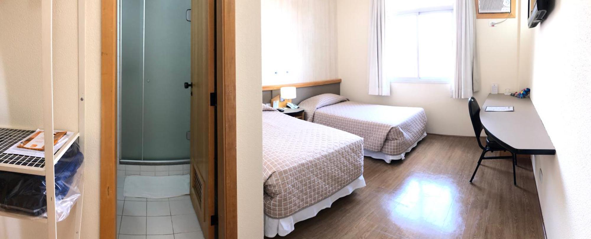 Sables Hotel กัวรูยุส ภายนอก รูปภาพ